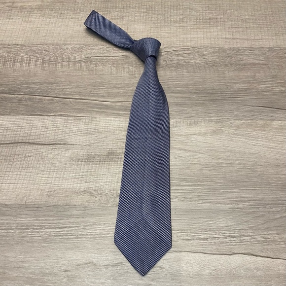 Banana Republic Tie - One Size - Picture 1 of 2